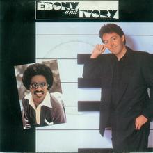 Paul McCartney & Stevie Wonder - Ebony And Ivory